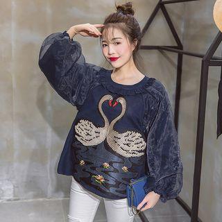 Swan Embroidered Pullover