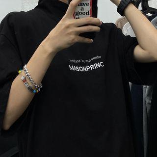 Elbow-sleeve Lettering Mock-neck Top / Long-sleeve Top