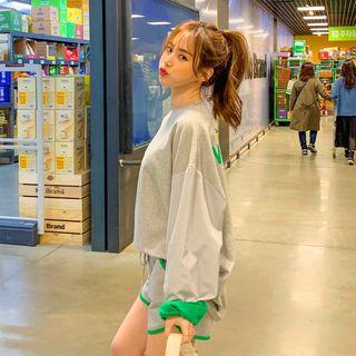 Set: Contrast-sleeve Oversized Sweatshirt + Piped Shorts