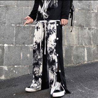 Buttoned Printed Wide-leg Pants
