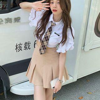 Short-sleeve Blouse / Tie / Pleated Mini Skirt / Set