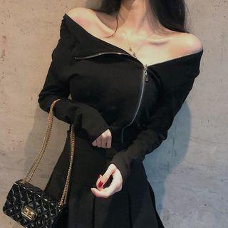 Long-sleeve Zip-front Plain Top Black - One Size
