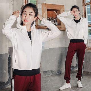 Set:sport Plain Long-sleeve Hooded Jacket + Sport Short-sleeve Top + Sport Pants