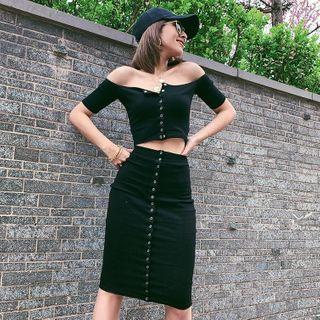 Short-sleeve Buttoned Off-shoulder Top / Midi Skirt