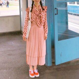 Dotted Midi Skirt / Heart Print Blouse