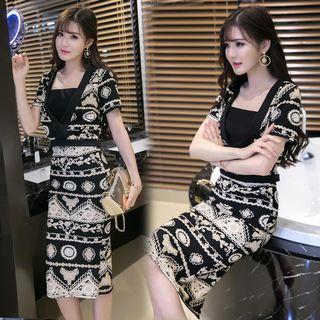 Set: Bandeau + Patterned Short-sleeve Top + Pencil Skirt