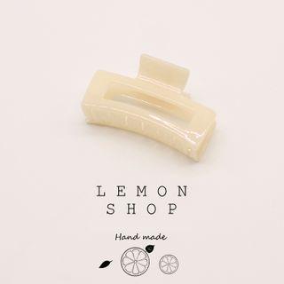 Resin Hair Claw