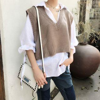 Capri V-neck Knit Vest