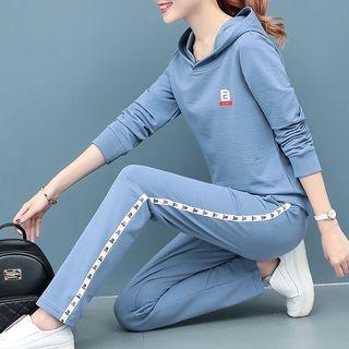 Set: Printed Hooded Long-sleeve T-shirt + Straight-fit Pants