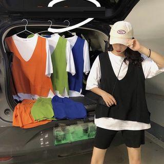 Plain Elbow-sleeve T-shirt / Set: V-neck Vest + Plain Shorts