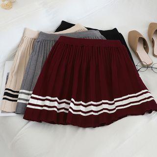 Striped Knit Pleated Skirt