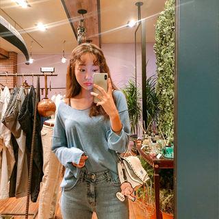 V-neck Linen Blend Light Sweater