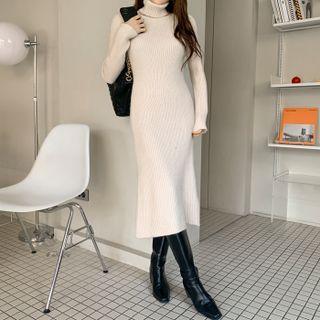 Turtle-neck Midi Ribbed Knit Dress