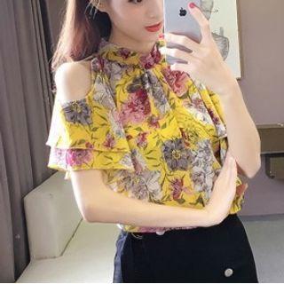 Short-sleeve Cold Shoulder Floral Blouse