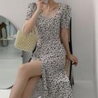 Square-neck Short-sleeve Blouse / Midi A-line Dress