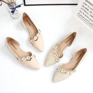 Flower Pointed Faux Leather Flats