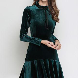 Long-sleeve Velvet Pleated Mini Dress