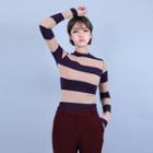 Mock-neck Color-block T-shirt