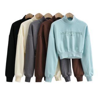 Lettering Embroidered Mock-neck Cropped Sweatshirt