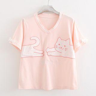 Cat Applique V-neck Short-sleeve T-shirt