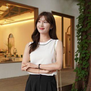 Sleeveless Round-neck Piped Knit Top
