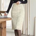 Fringe-hem Slit-back Pencil Skirt