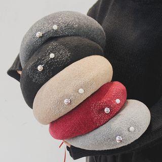 Pin Detail Beret