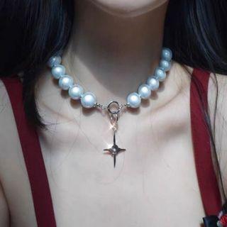 Star Pendant Faux Pearl Choker Silver - One Size