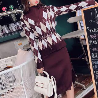 Set: Mock-neck Argyle Sweater + Sleeveless Midi Knit Dress
