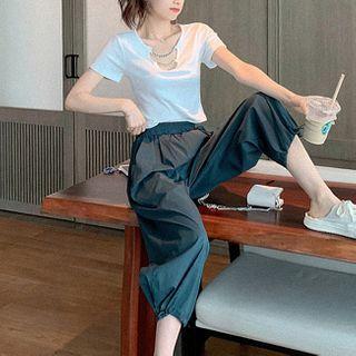 Chain Strap Short-sleeve T-shirt / Jogger Pants