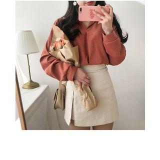 Open-placket Pleated Blouse