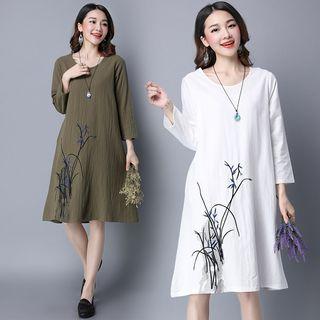 Flower Embroidered Long Sleeve Midi Dress