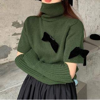 Set: Short-sleeve Bow Turtleneck Sweater + Arm Sleeve
