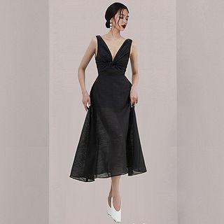 Sleeveless Knotted Midi A-line Dress