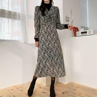 V-neck Shirred Front Patterned Dress