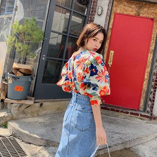 Balloon-sleeve Floral Blouse