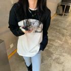 Long-sleeve Cropped Sweatshirt / Short-sleeve Printed T-shirt