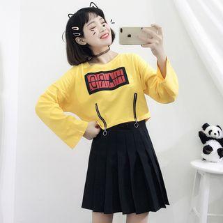 Long-sleeve Lettering T-shirt / Mini A-line Pleated Skirt