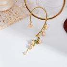 Floral Ear Cuff 1 Pc - E5336 - Off-white - One Size