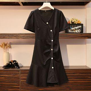 Single-breasted V-neck Short-sleeve A-line Dress