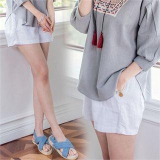 Band-waist Pocket-side Linen Shorts