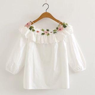 3/4-sleeve Flower Embroidered Blouse