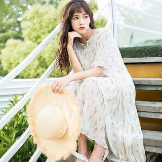 Set: Slipdress + Short-sleeve Floral Print Midi Dress