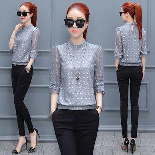 Long-sleeved Stand Collar Straight Lace Top