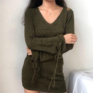 Long-sleeve Ripped V-neck Mini Sheath Knit Dress