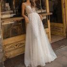 Sleeveless V-neck Sheath Lace Wedding Dress