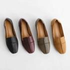 Square-toe Seam-trim Loafers