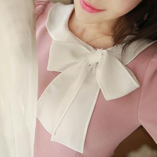 Beribboned Contrast-collar Sheath Dress