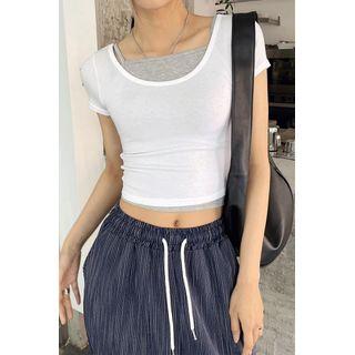 U-neck Slim Silky Crop T-shirt