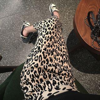 Leopard Straight-fit Knit Skirt / A-line Skirt